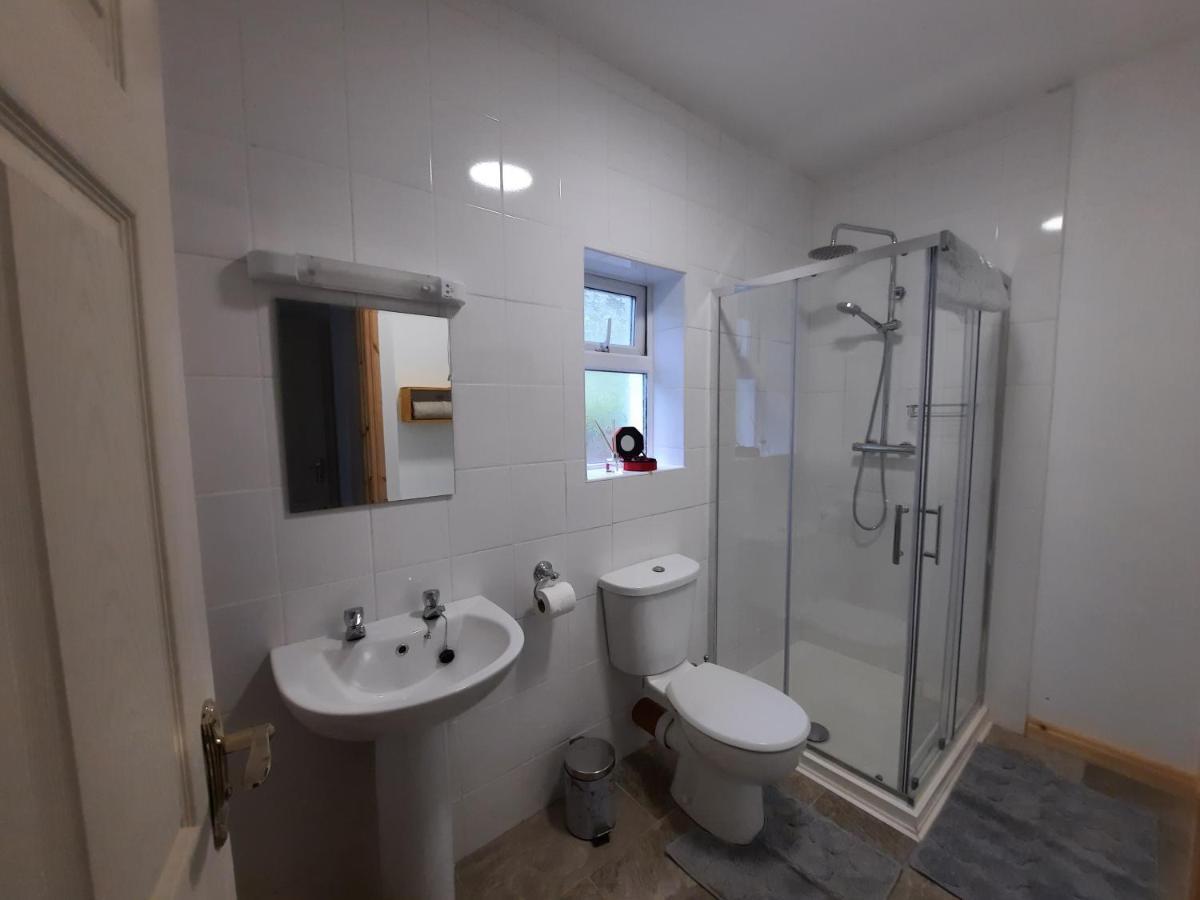 Conneelys Cottage, Connemara, Clifden, H71Y096 Buitenkant foto
