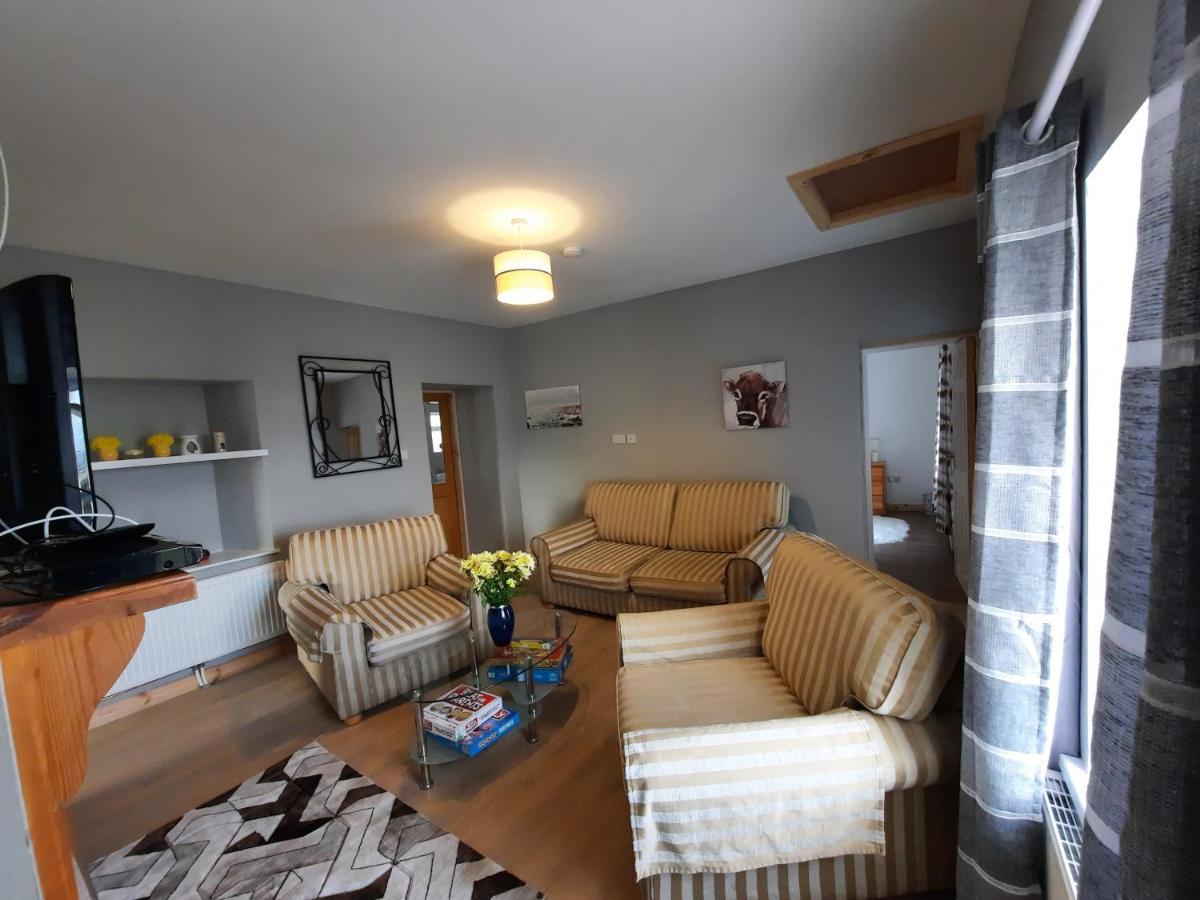 Conneelys Cottage, Connemara, Clifden, H71Y096 Buitenkant foto