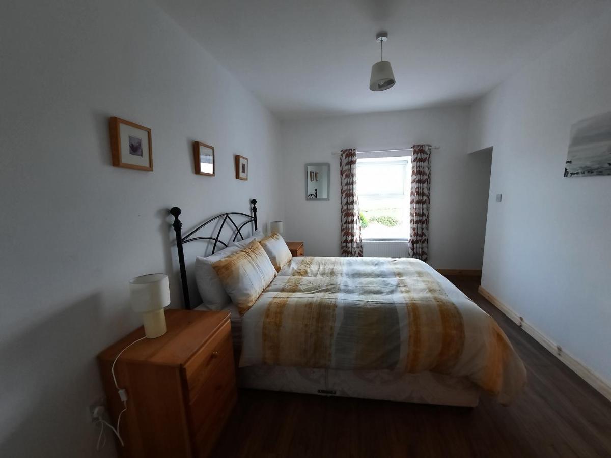 Conneelys Cottage, Connemara, Clifden, H71Y096 Buitenkant foto